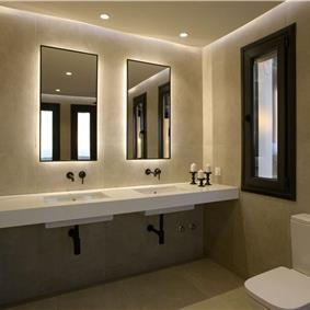 4 bedroom villa with pool & sea views, Acharavi, sleeps 8